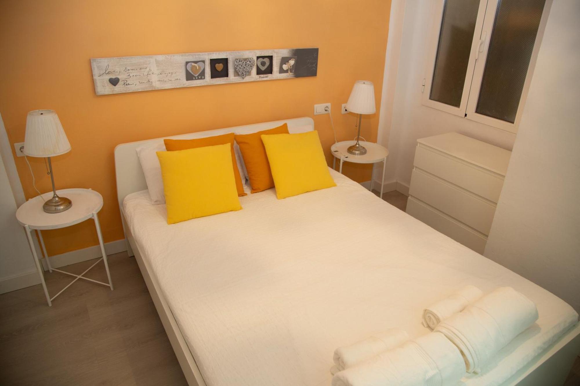 Apartamento En La Merced Malaga Exterior photo